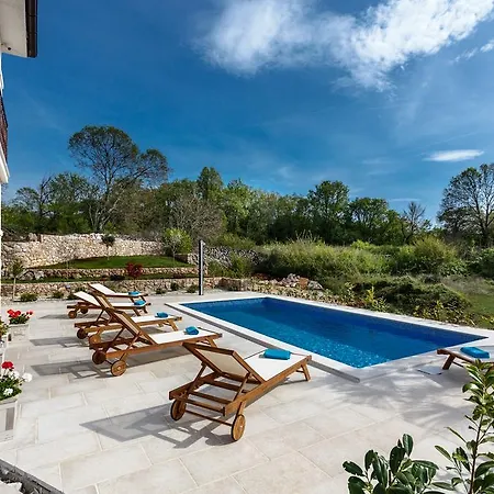 Holiday House Peranovic - Ljutici, Krk Villa *