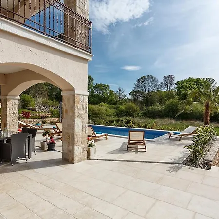 Villa Holiday House Peranovic - Ljutici, Krk