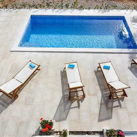 Villa Holiday House Peranovic - Ljutici, Krk Malinska
