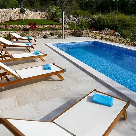Holiday House Peranovic - Ljutici, Krk *